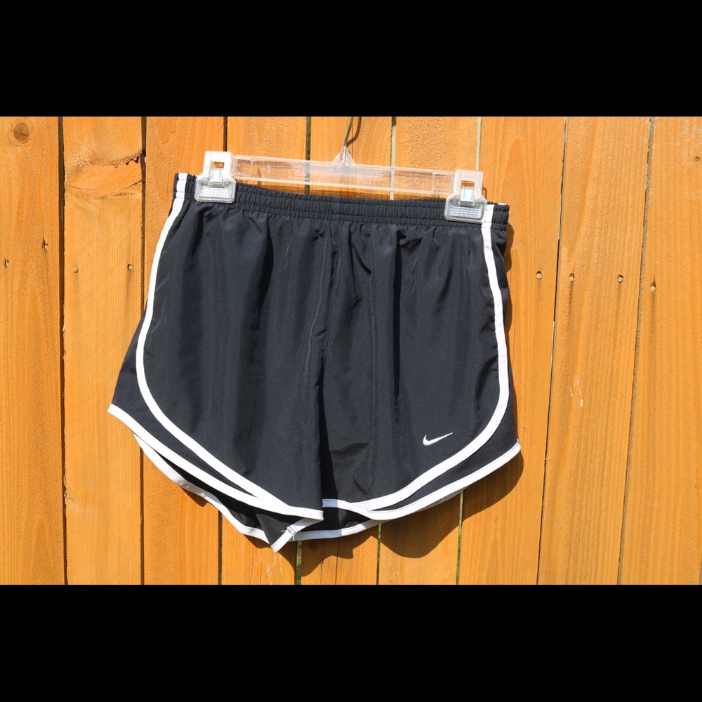 Nike Dri-Fit Tempo Running Shorts